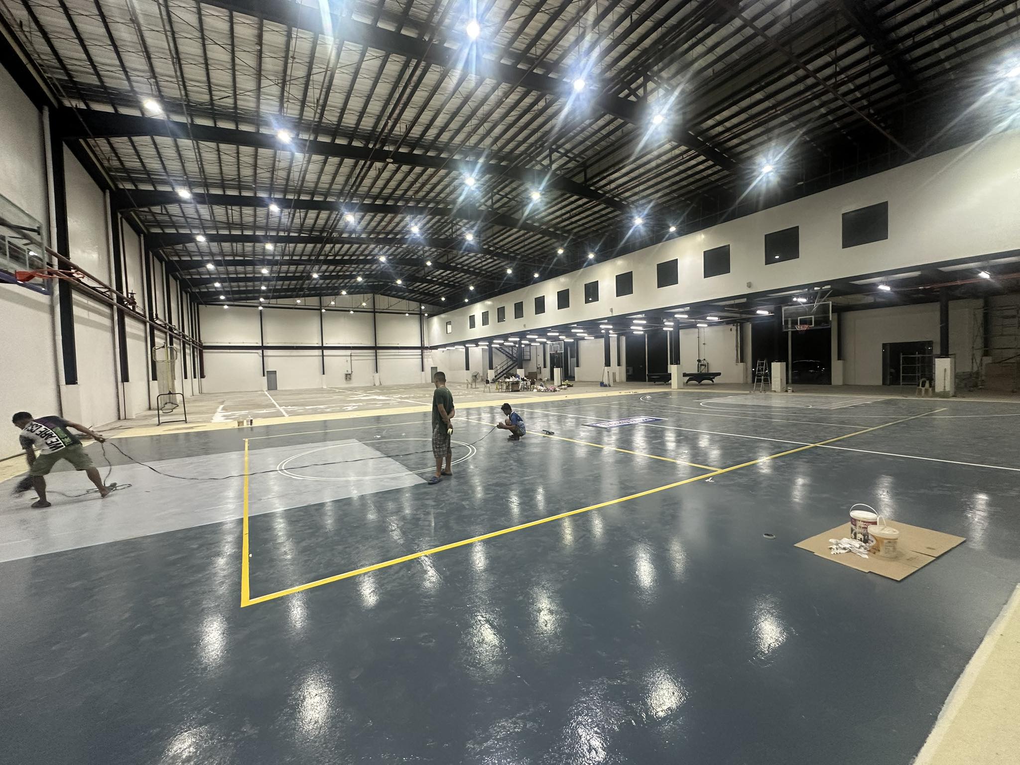 Warehouse Sports Club — indoor pickleball court setup